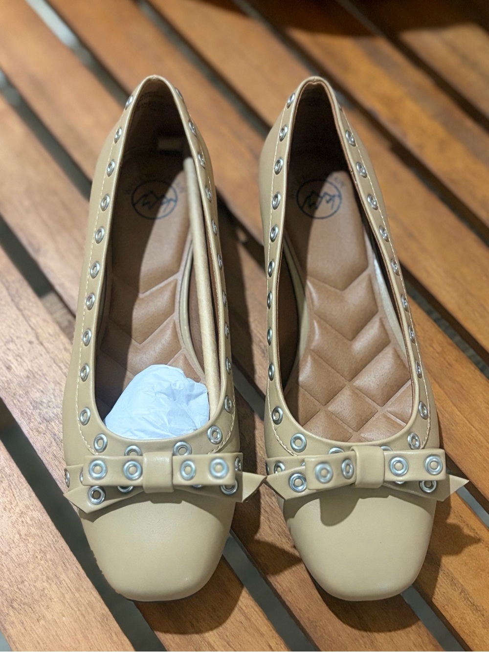 White Mountain Tan Bow Ballet Flats with Stud Accents